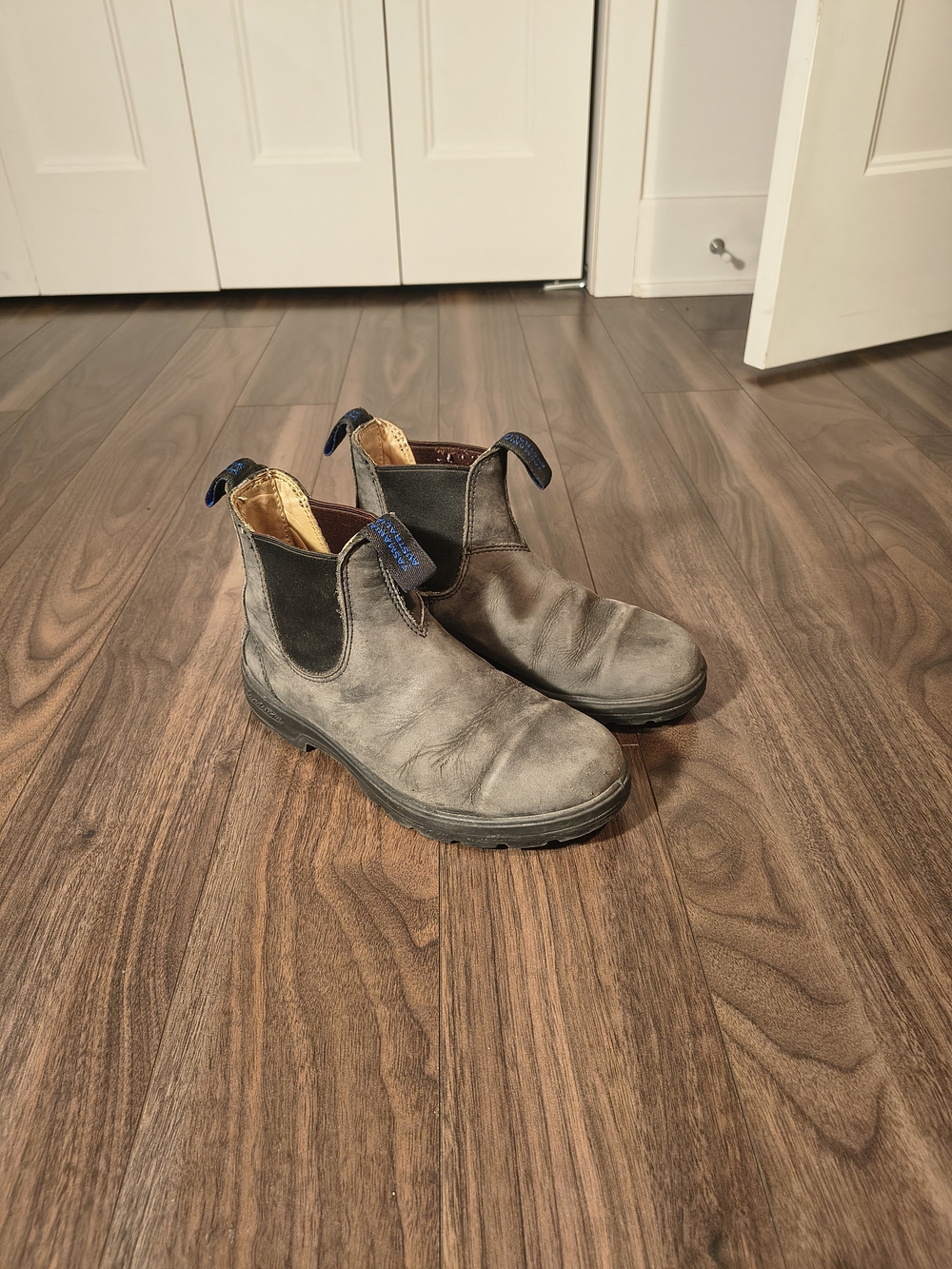 Vintage Blundstone Tasmania Australia Chelsea Boots AU 4 US W 7 Grey Leather
